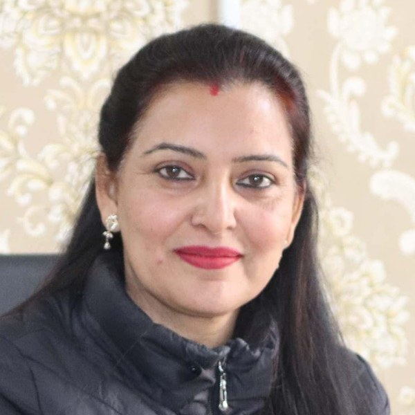 Smt. Raghbir Kaur, Principal